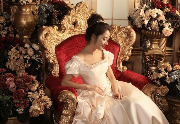 今年流行的奶服,今年流行的喂奶衣服