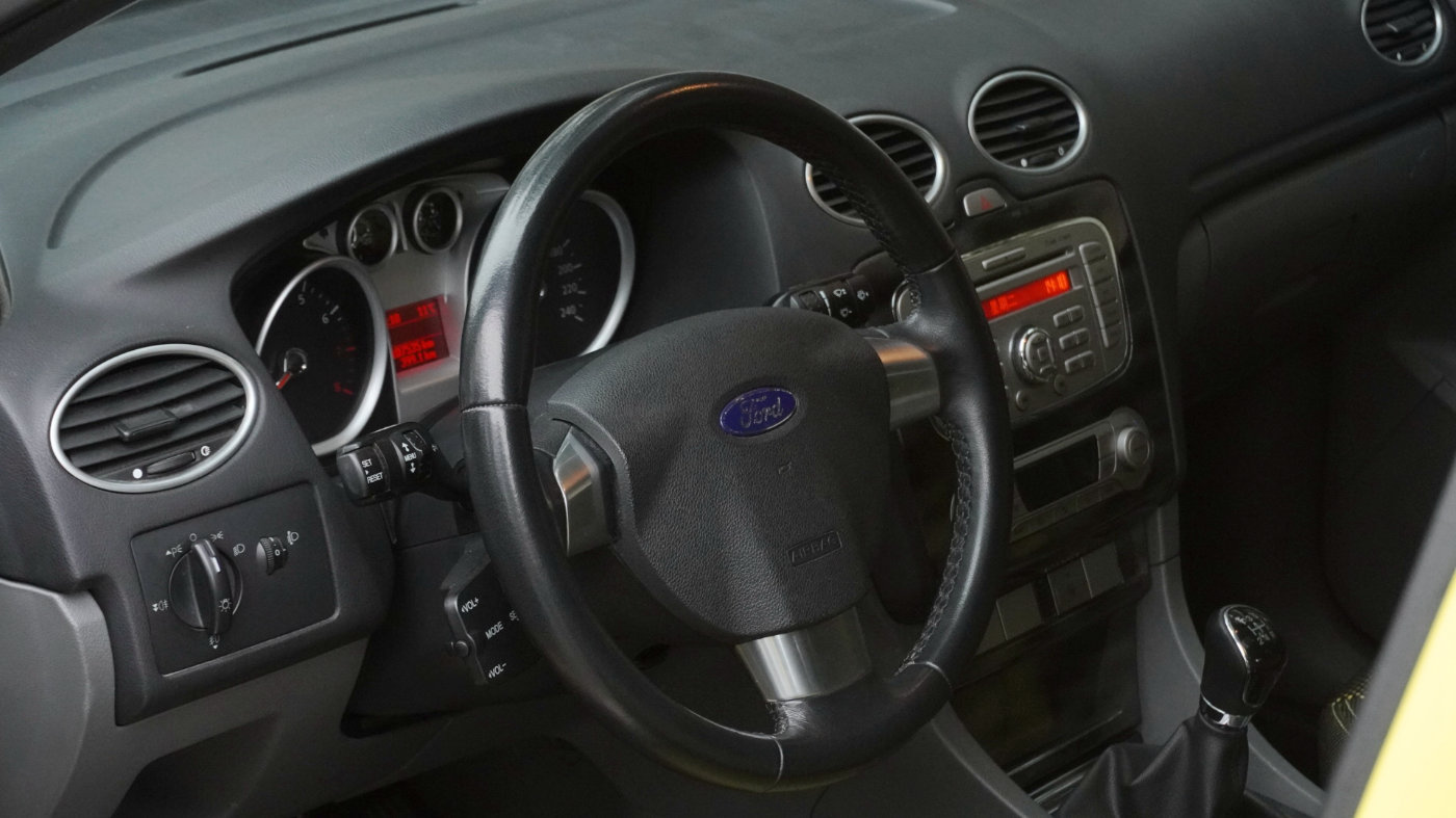 野马对比福克斯,福克斯野马2.0