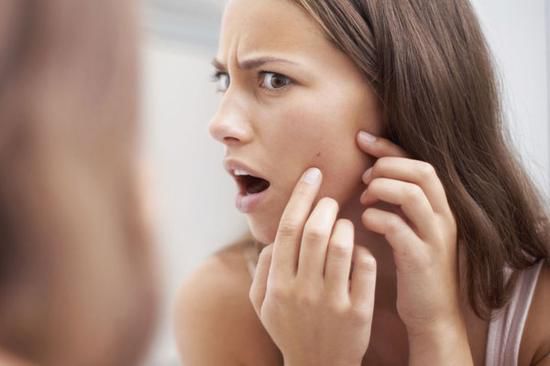 经期容易长痘,经期爱长痘怎么办