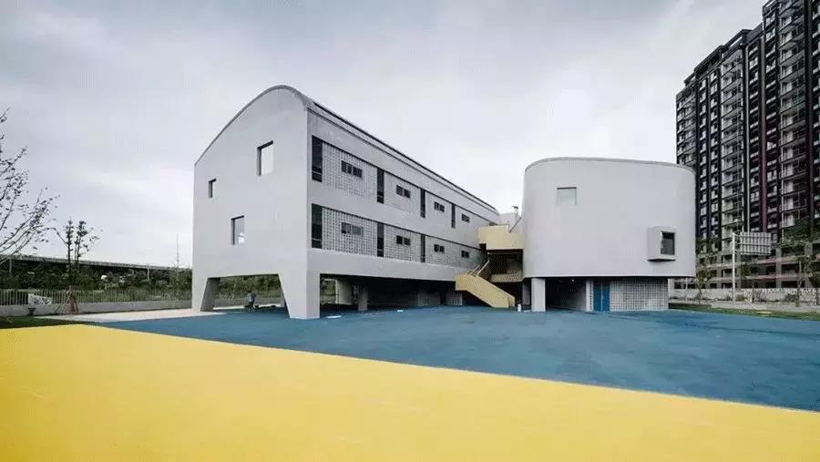 看腻了性冷淡的极简风,清冷系和性冷淡风