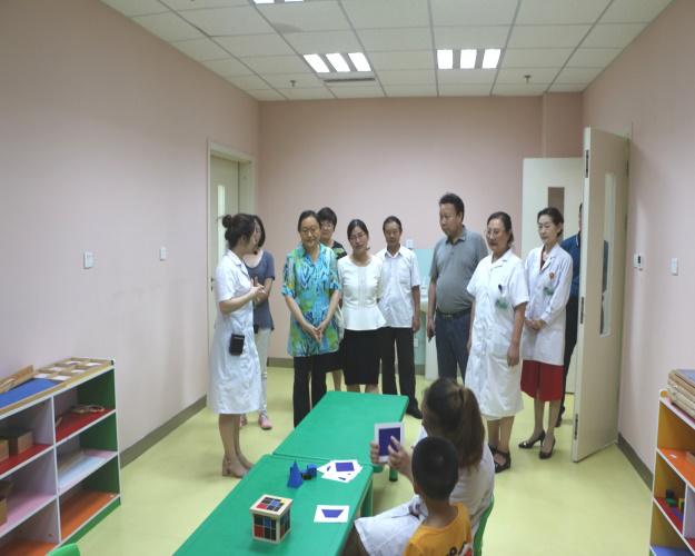中残联领导到宿迁市儿童医院进行残疾儿童康复调研工作