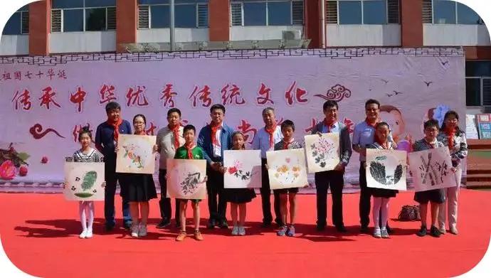 太原市杏花岭小学教育理念,杏花岭享堂南街小学放学