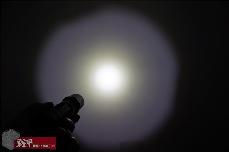 纳丽德p80强光手电筒评测,纳丽德p80手电可以带上高铁吗