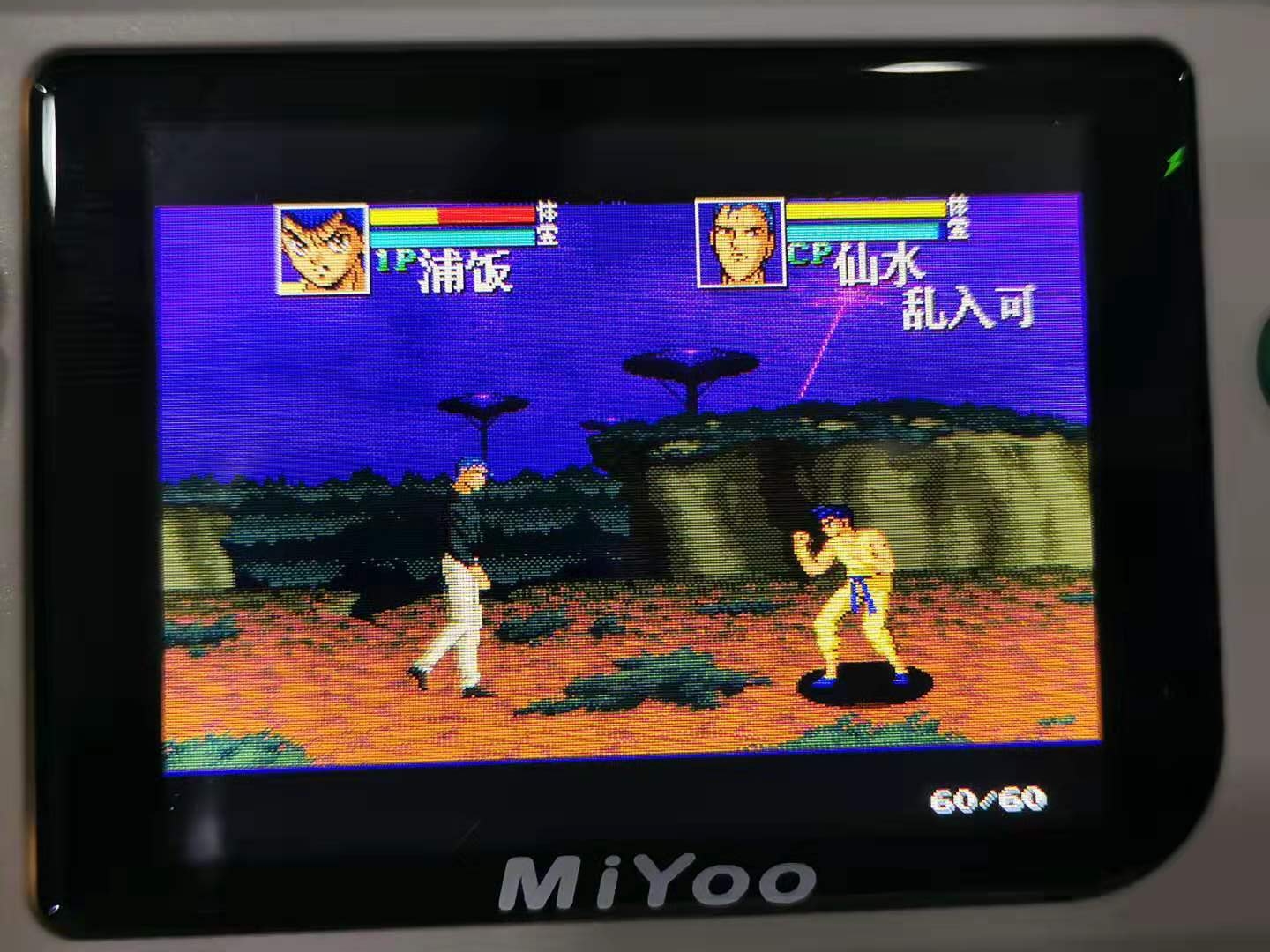 美队和黑寡妇私下玩啥……MIYOO横版迷你怀旧掌机开箱详评