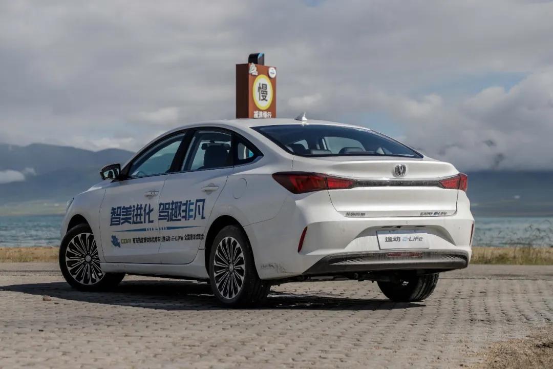 长安逸动ev试驾视频,长安逸动ev纯电动车质量怎么样