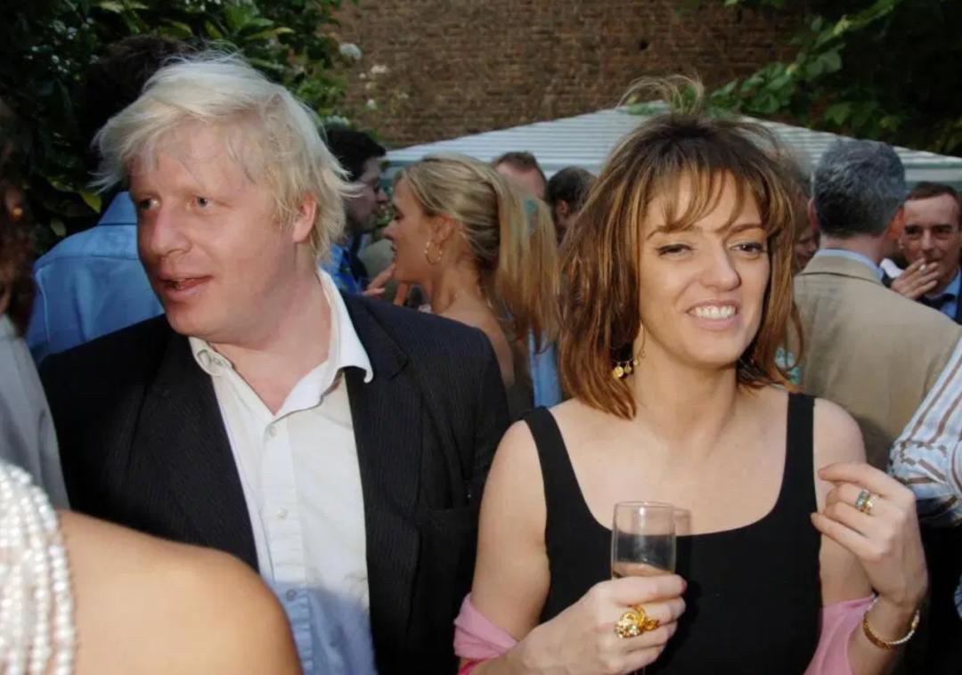 英国首相深陷丑闻风波,英国首相丑闻