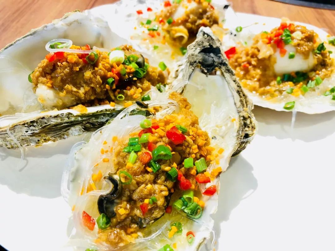 香港帅哥为了爱情来郑州,也带来了香港地道花胶鸡