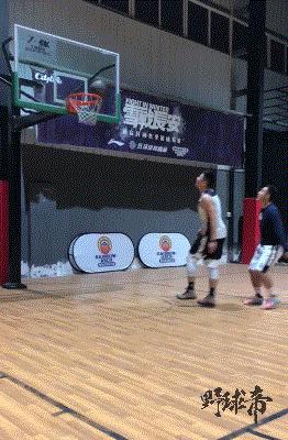 用这几个招式轻松上王牌,用这招一定可以把你的防守人晃飞