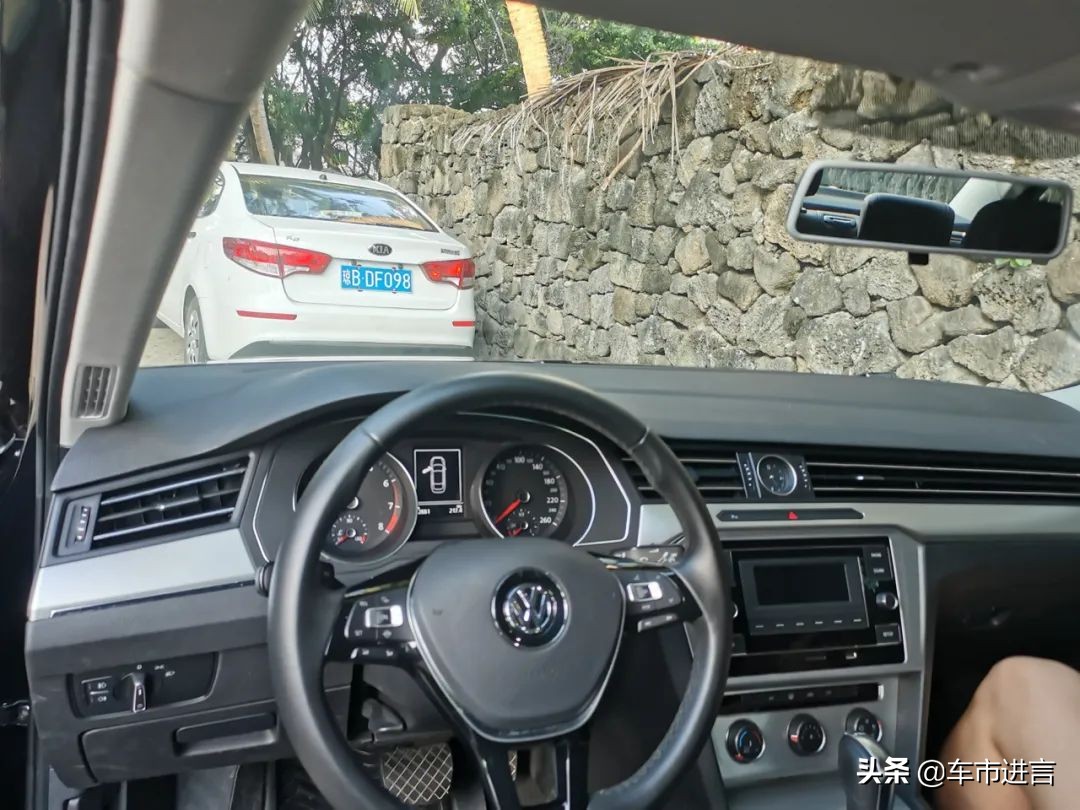 迈腾280tsi试驾,大众迈腾280tsi试驾