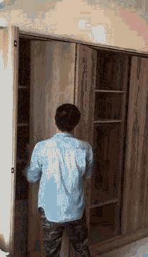 床头柜和衣柜一体设计非常鸡肋,床头柜衣柜一体太鸡肋