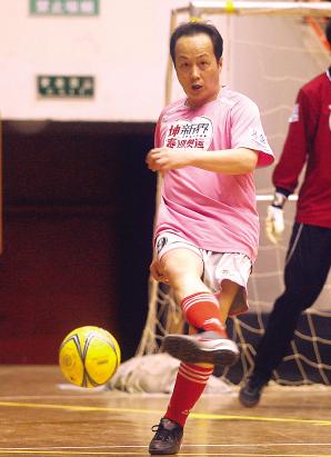 罗京去世十年妻子改嫁富商,罗京去世妻子改嫁