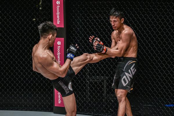 唐凯最新对战,唐凯击败日本选手全过程