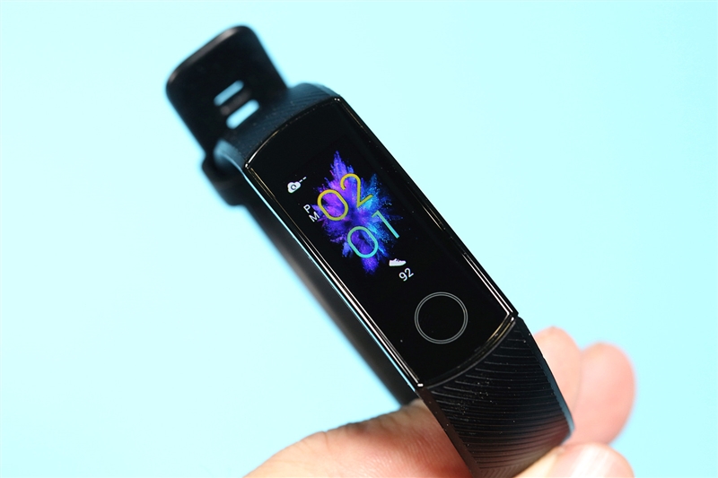 荣耀手环5i血氧测试准确吗,荣耀手环6与荣耀手环5对比评测