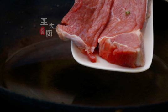 怎么样卤牛肉好吃又有颜色,卤牛肉怎么才能做出卤肉店的味道