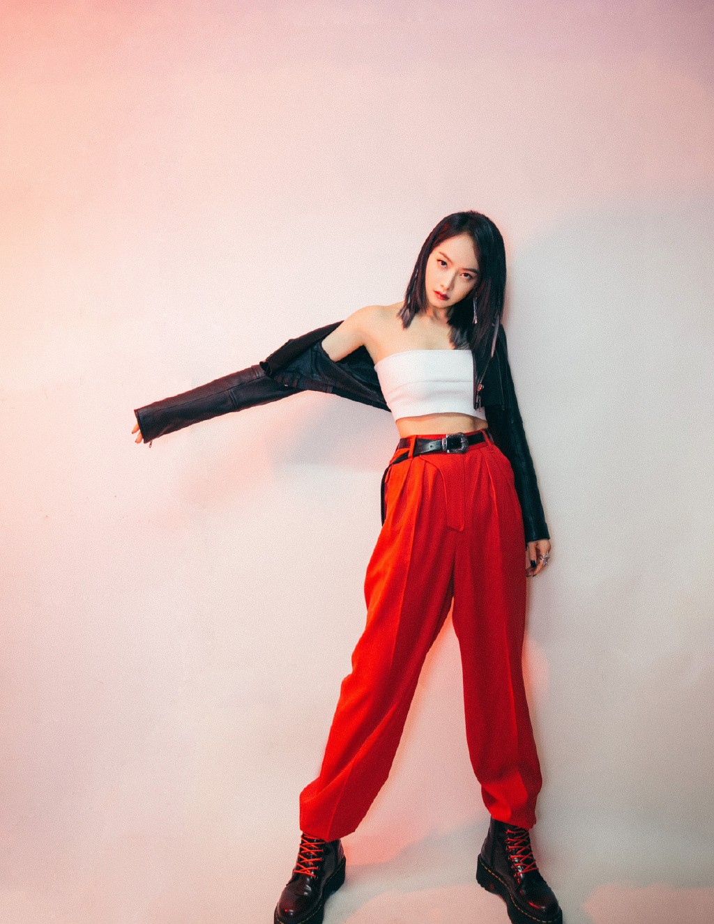 宋茜穿超长高筒靴,穿蕾丝长筒靴的宋茜