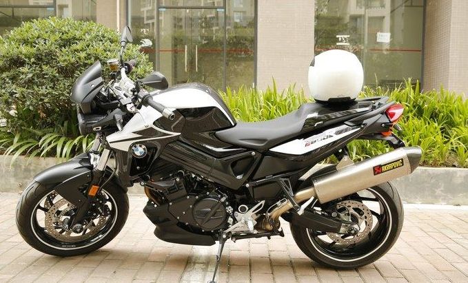 宝马f900r提车,宝马bmwf800r测评