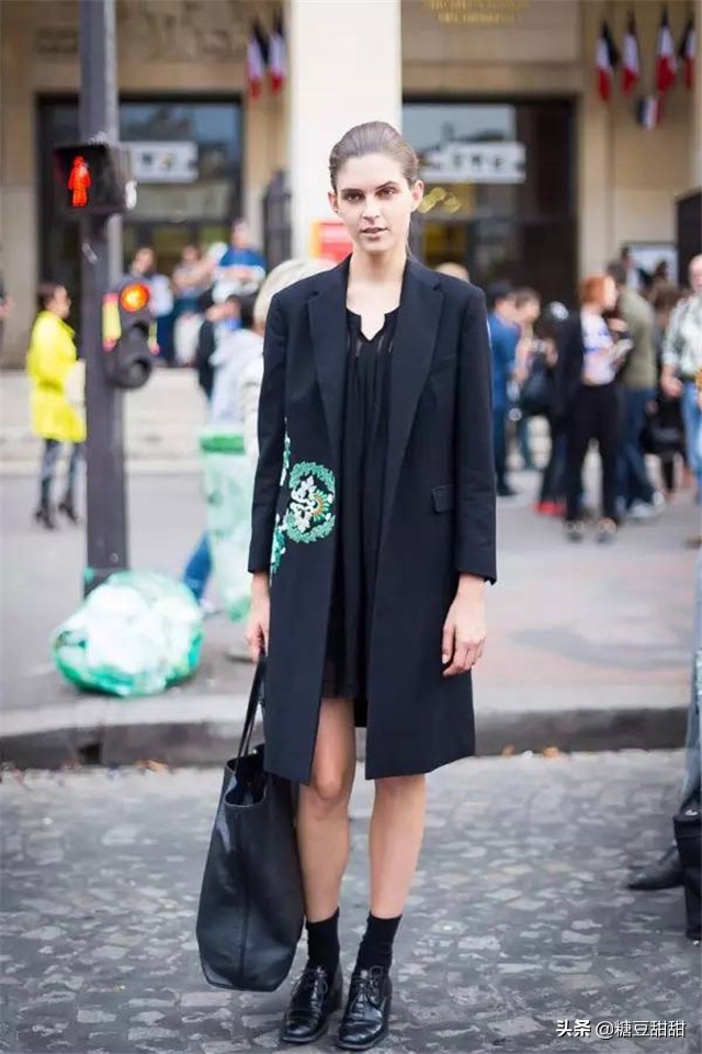 收起你的老爹鞋,今年流行的牛津鞋