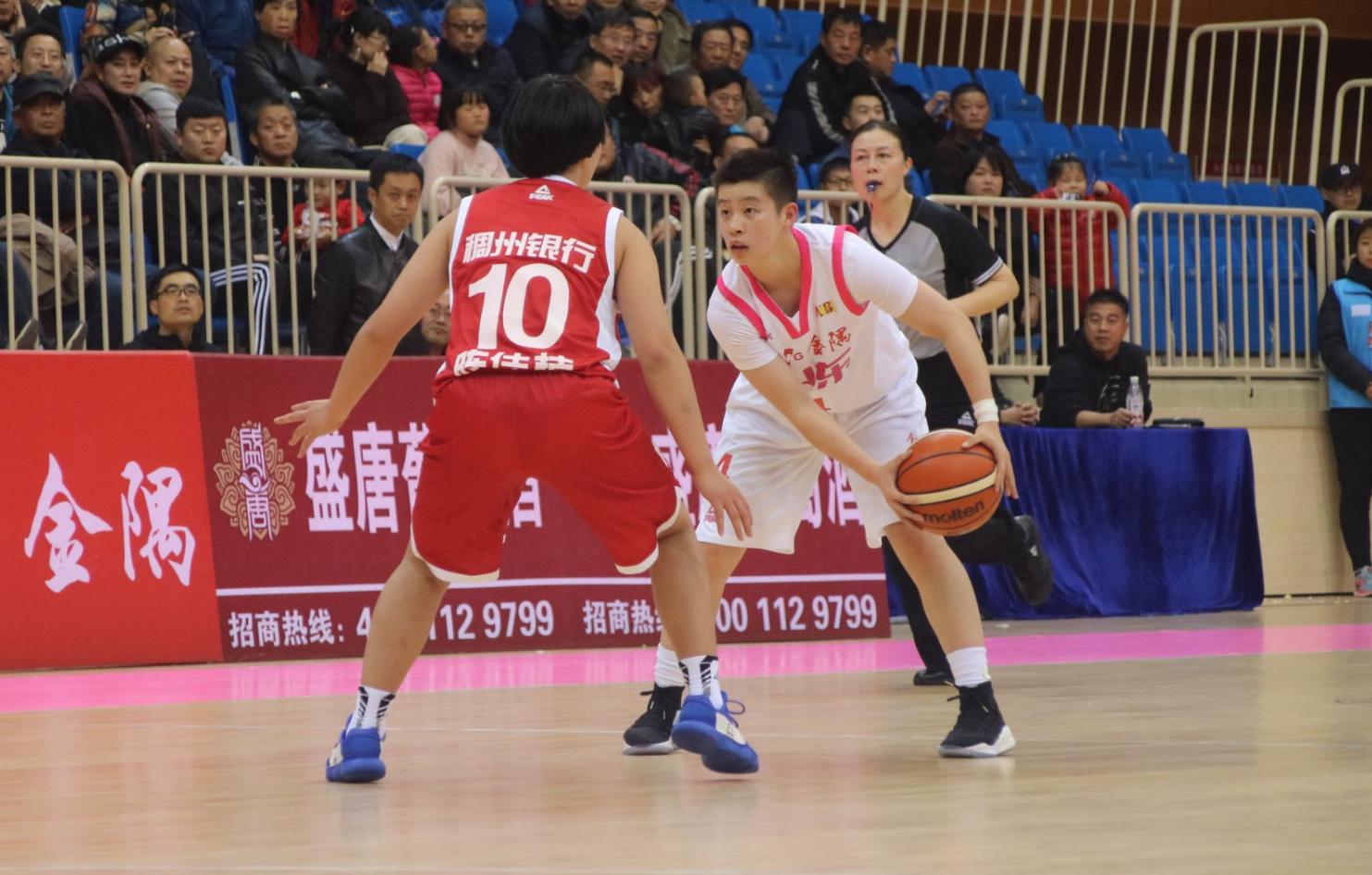 中国女篮最小的队员,中国女篮小将实力与颜值兼具