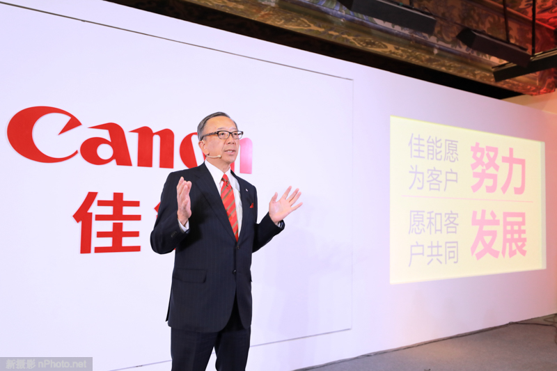 佳能傲视群雄,佳能在微单里为何会败给索尼