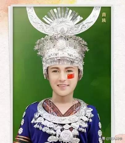 所有民族服装制作图片,怎么一键制作56个民族服饰