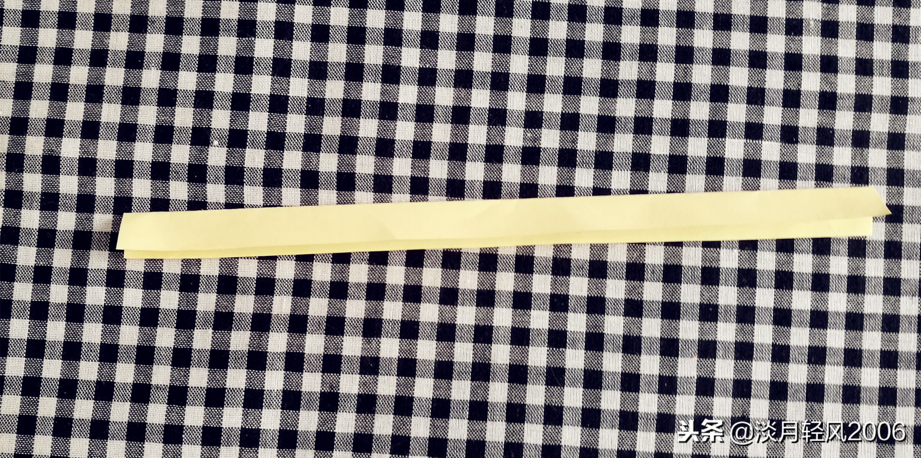 卡纸手工制作小花,用卡纸和棒棒糖做小花送给孩子