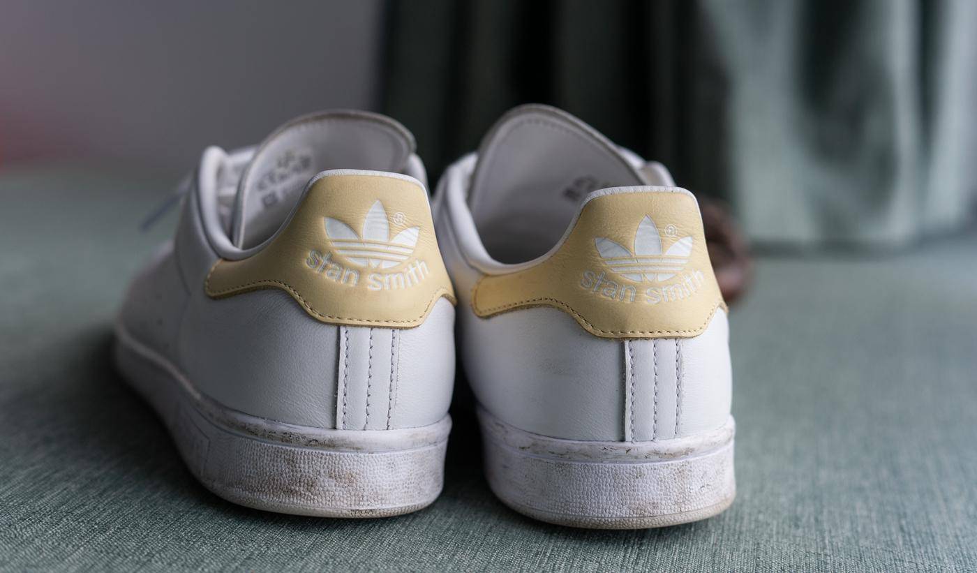 阿迪vs耐克足球鞋,阿迪和耐克小白鞋哪个好