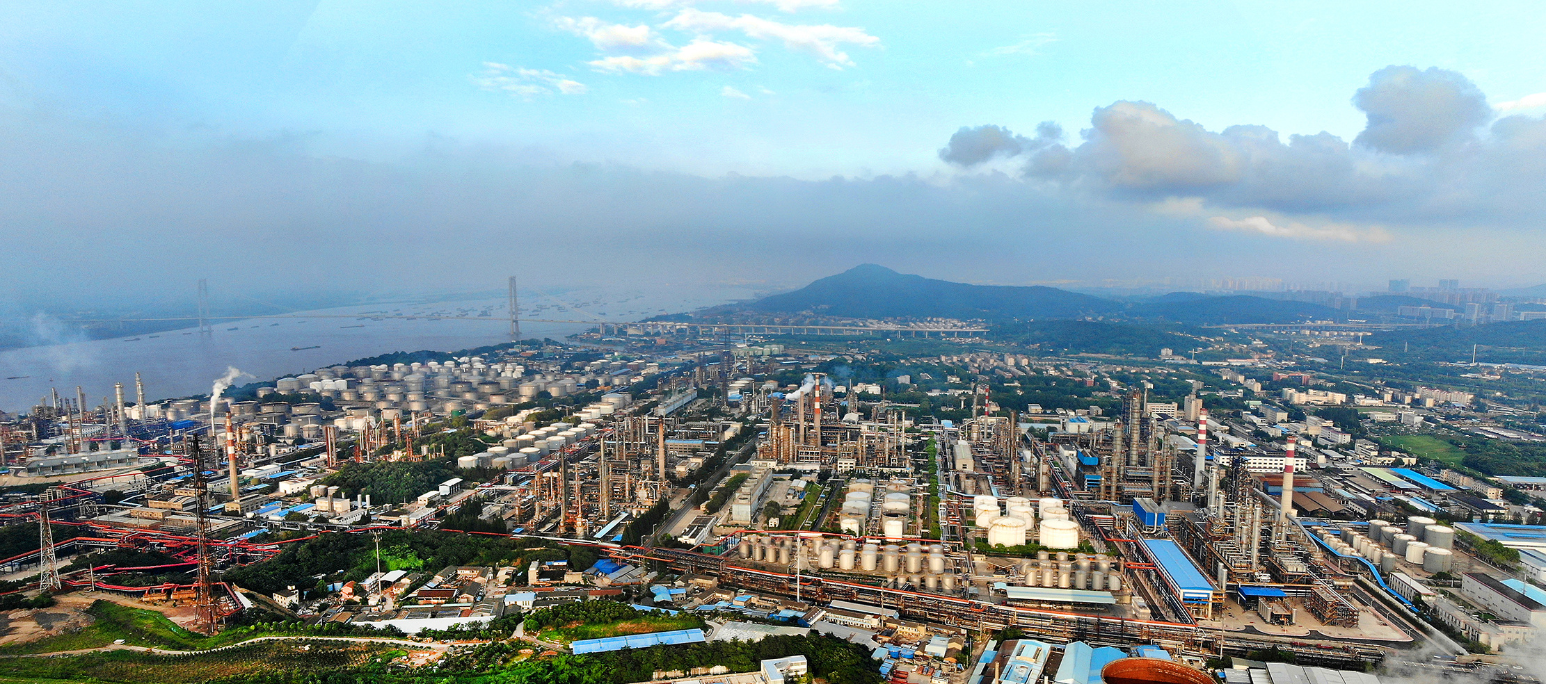 金陵石化哪个厂比较好,金陵石化烷基苯厂简介