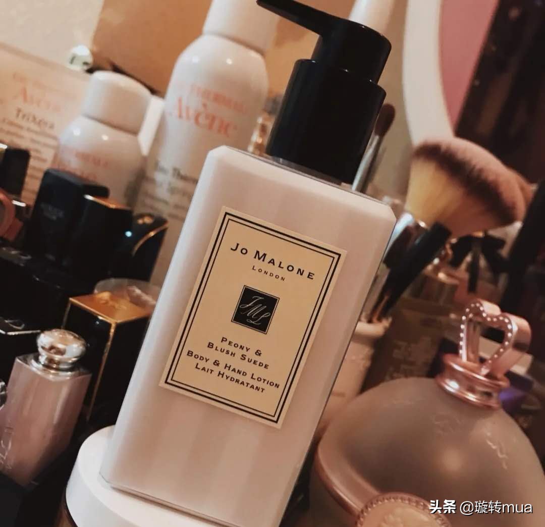 香水基调的身体乳~味道多而全，留香最持久！！