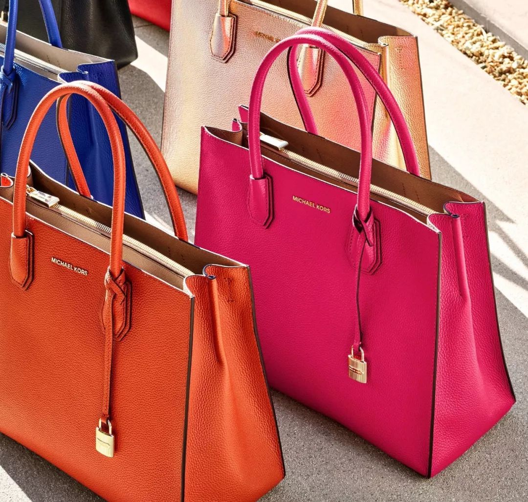 女生第一只轻奢包该买哪个牌子,第一只千元轻奢包怎么选