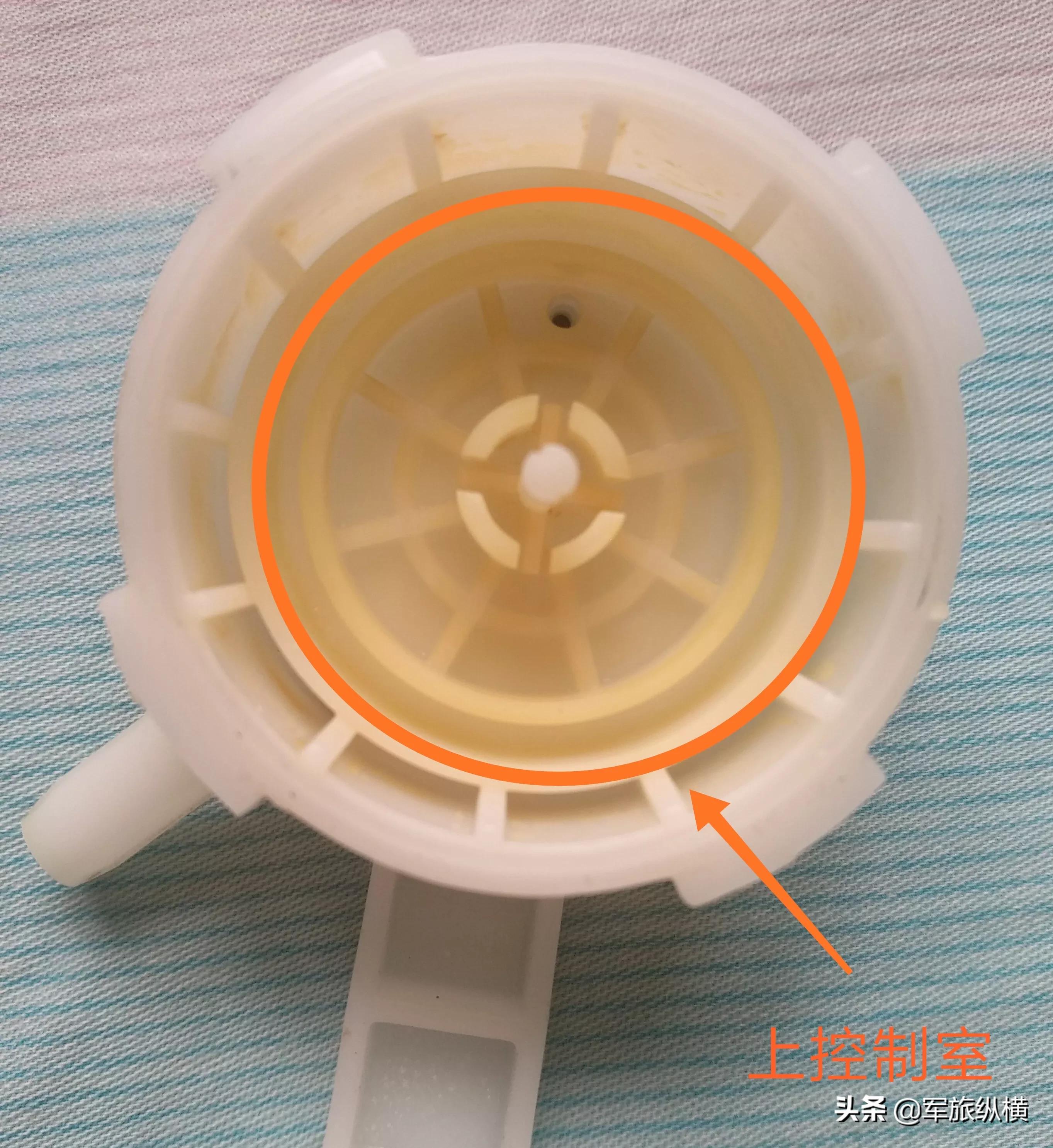 马桶一直上水不停的维修方法,坐厕马桶上水不停怎么办