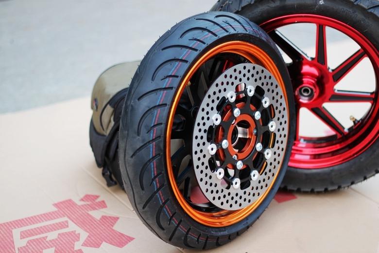 哪种轮胎耐磨抓地力强噪音小,耐磨轮胎和静音轮胎哪个抓地力好