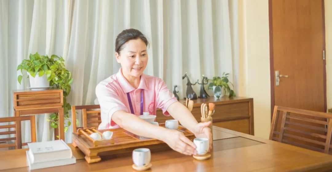 找住家阿姨只看孩子,找阿姨上门做饭