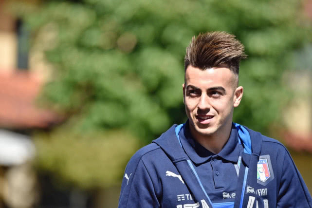 足坛十大最帅发型,足球最新发型