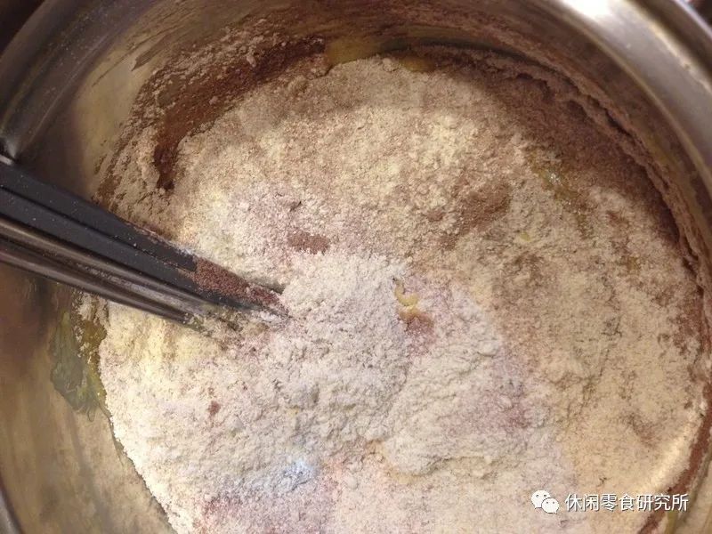 自己做的小饼干好吃吗,想吃自己亲手做的小饼干