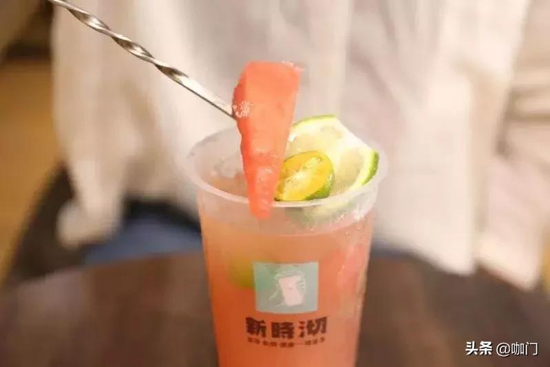 开业叫声惊动警察！他自创奇葩引流法，6年开店1500家