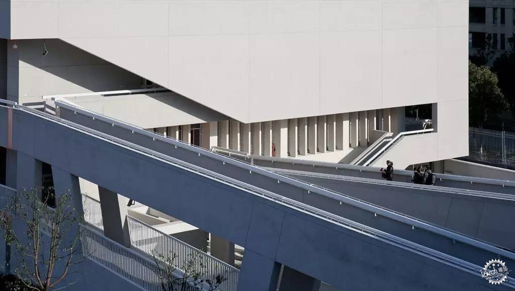 中国十大建筑最美大学,中国最美的十个学校环境