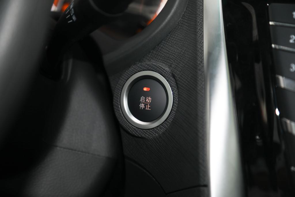 2018款比亚迪f3手动经典评测,为什么说比亚迪f3是一代经典