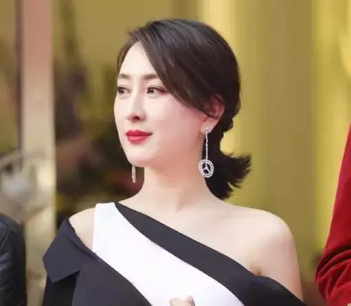 范冰冰美容院开门了吗,范冰冰美容院开业到场明星