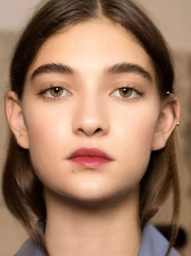 伪素颜口红推荐平价学生,黄一白素颜平价口红推荐色