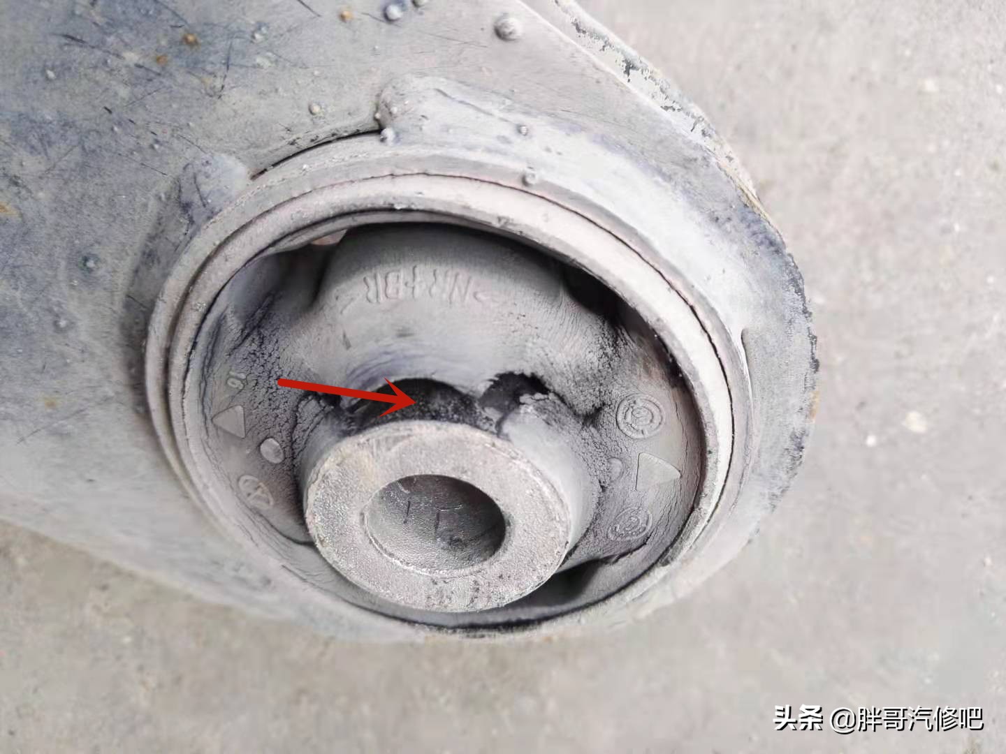 大众朗逸踩刹车偶发抖动,朗逸刹车踩死车会抖动厉害