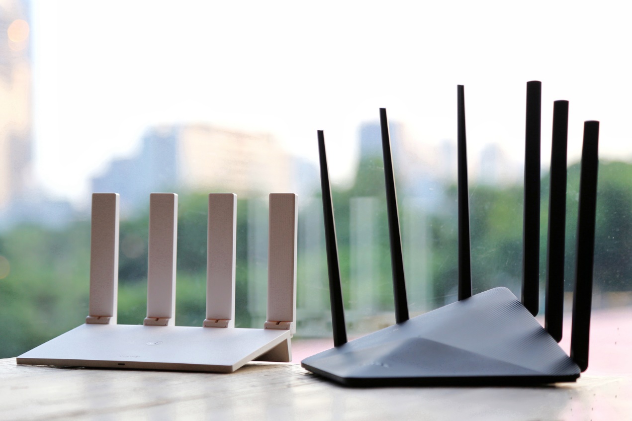 tp-linkax3200千兆无线路由器评测,小米路由器4a千兆版和tp1900对比