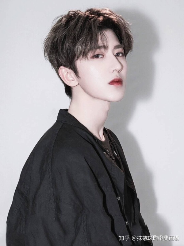 喜欢蔡徐坤是一种什么体验,喜欢蔡徐坤的女生什么样的