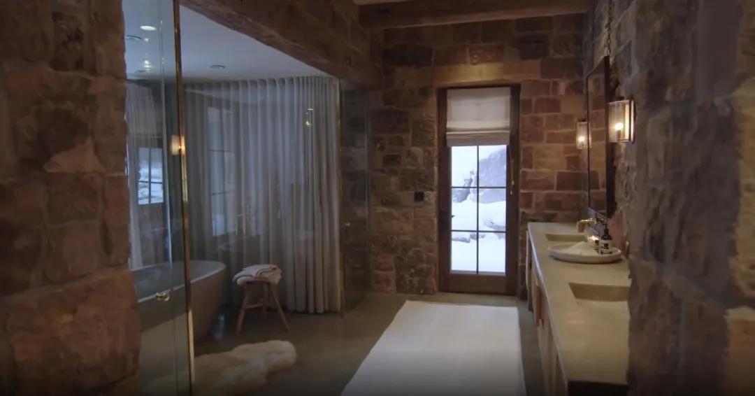 绝命毒师小粉房子,绝命毒师小粉住哪里