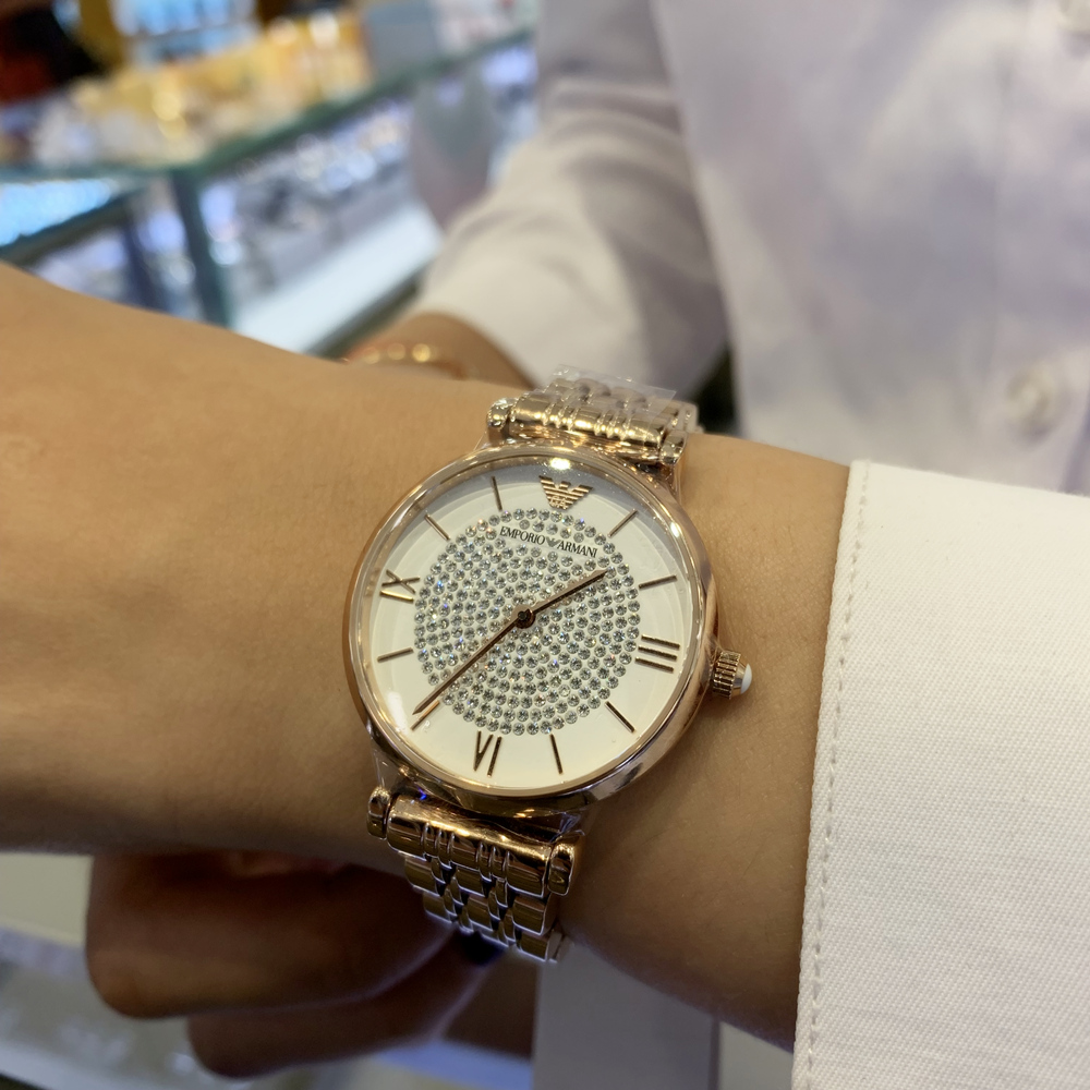 阿玛尼满天星镶钻简约款,阿玛尼满天星小众轻奢