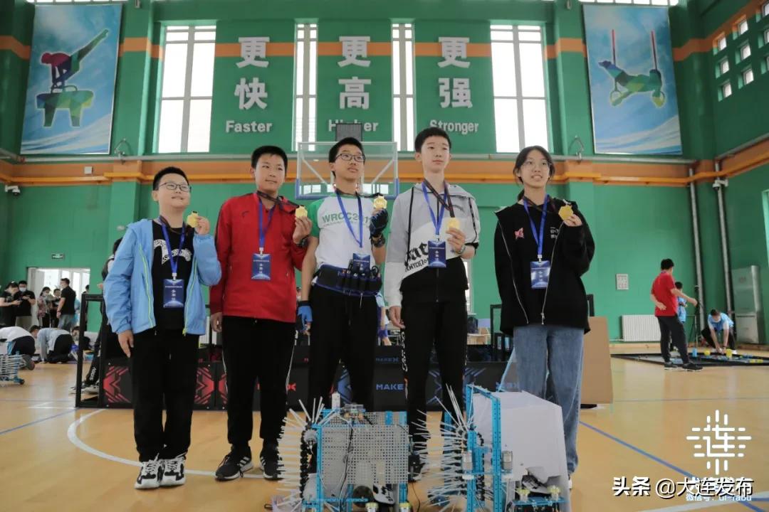 国际智能机器人足球比赛,ev3机器人足球赛完整视频