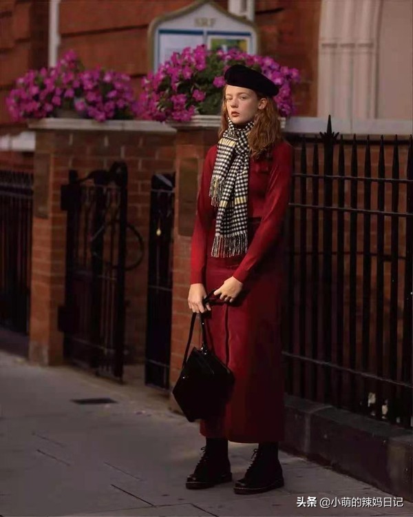 围巾比较长的戴法,戴围巾脖子瘆得慌咋整