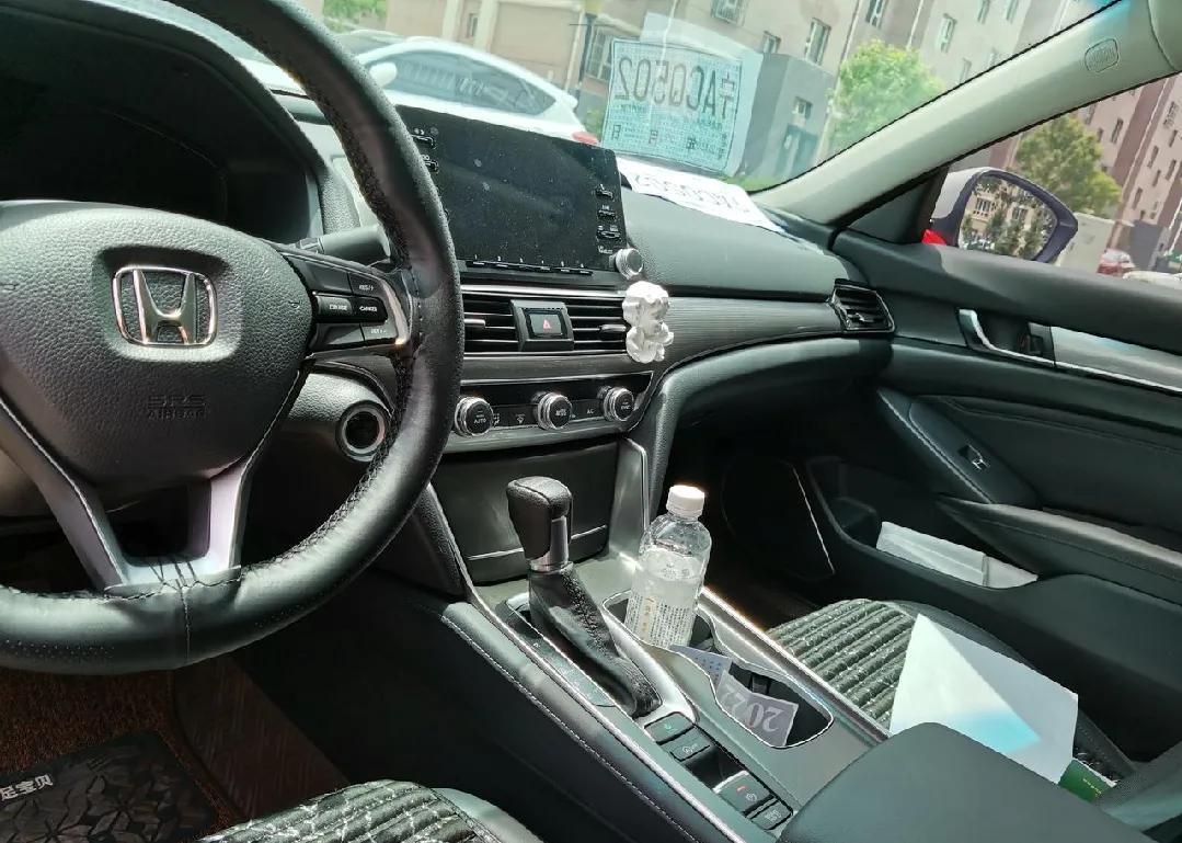 30岁生第一辆车，喜提雅阁1.5T精英版，车主分享了用车感受