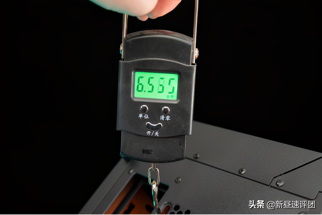 聊一款性价比巨低的笔记本电脑,骨伽魔影i7散热推荐