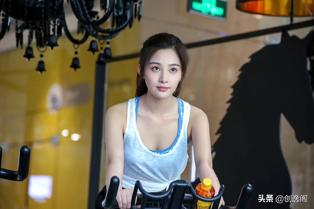 孙嘉璐美照,孙嘉璐拍摄花絮视频