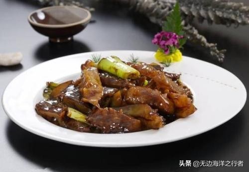 葱烧海参的正宗家常做法,葱烧海参家常做法简单好吃